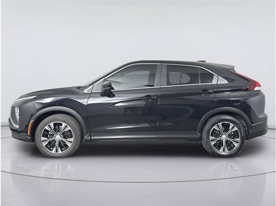 Used 2022 Mitsubishi Eclipse Cross SE FWD image 2