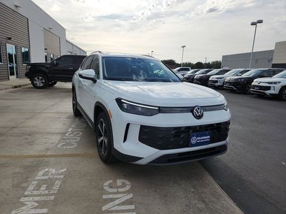 New 2026 Volkswagen Tiguan SE