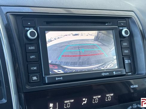 Used 2019 Toyota Sequoia Platinum AWD/4WD image 26