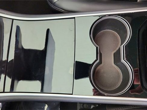 Used 2020 Tesla Model 3 Standard Range Plus image 48