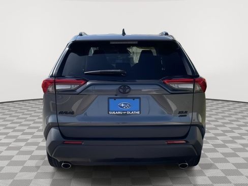 Used 2021 Toyota RAV4 XLE image 13