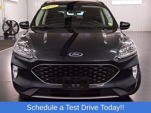 Used 2022 Ford Escape Titanium w/ Class II Trailer Tow Package AWD/4WD image 2
