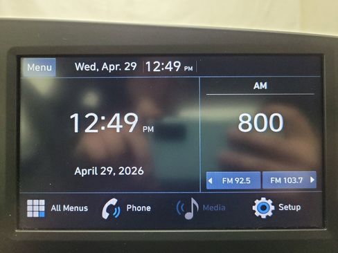 Used 2021 Hyundai Elantra SE FWD image 25