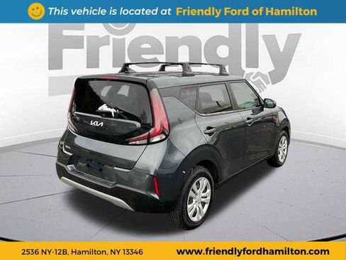 Used 2025 Kia Soul LX image 6