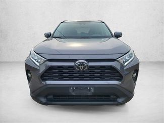 Used 2020 Toyota RAV4 XLE video 2