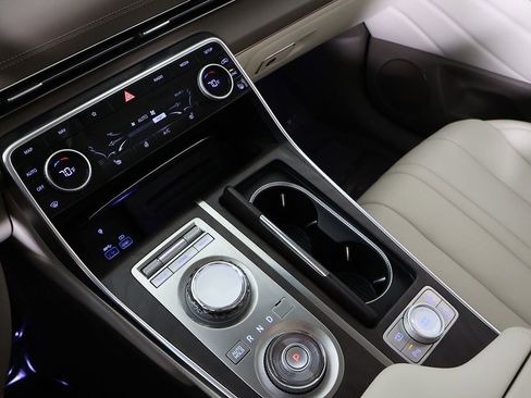 Used 2024 Genesis GV80 2.5T AWD/4WD image 51