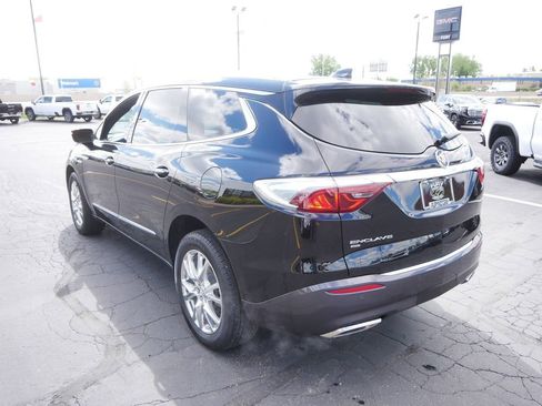 Used 2024 Buick Enclave Essence w/ Experience Buick Package AWD/4WD image 5