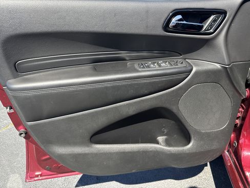 Used 2022 Dodge Durango GT RWD image 11