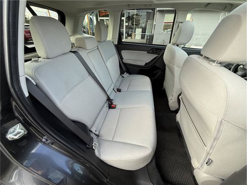 Used 2015 Subaru Forester 2.5i Premium w/ Popular Package #1 AWD/4WD image 20