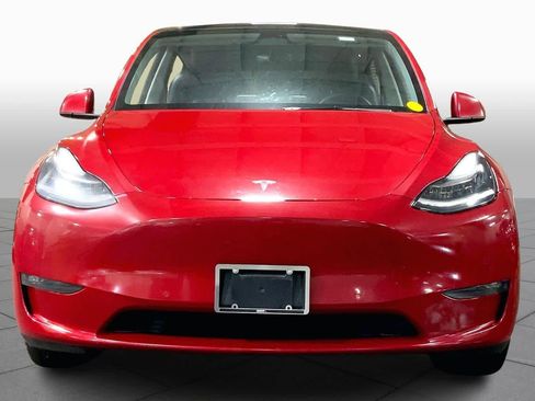 Used 2021 Tesla Model Y Long Range image 3