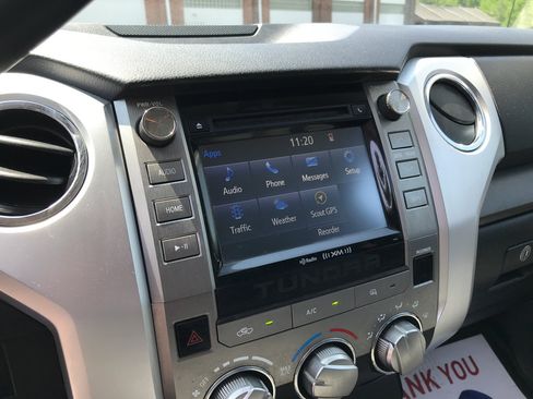 Used 2016 Toyota Tundra SR5 AWD/4WD image 19