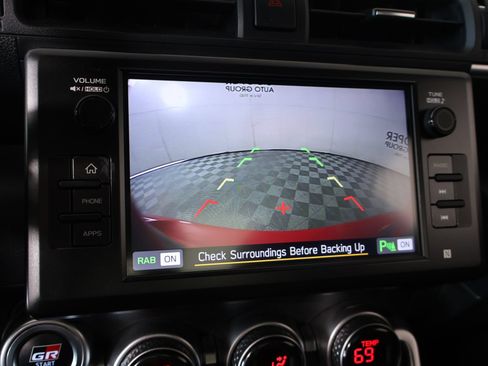 Used 2024 Toyota GR86 Premium RWD image 6