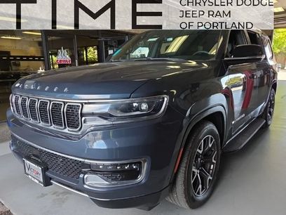 Used 2023 Jeep Wagoneer Series III w/ Preferred Equipment Group