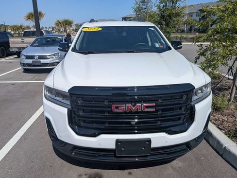 Used 2023 GMC Acadia SLT w/ Elevation Edition AWD/4WD image 2