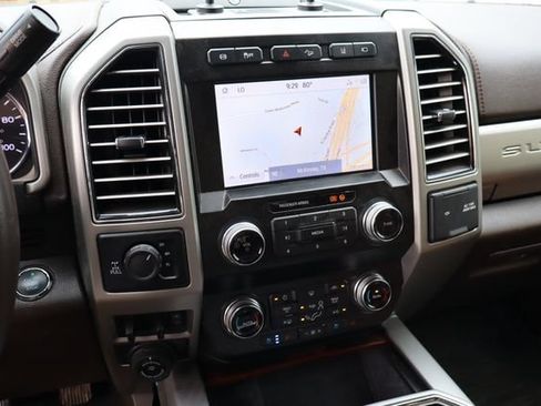 Used 2021 Ford F250 King Ranch w/ King Ranch Ultimate Package AWD/4WD image 7