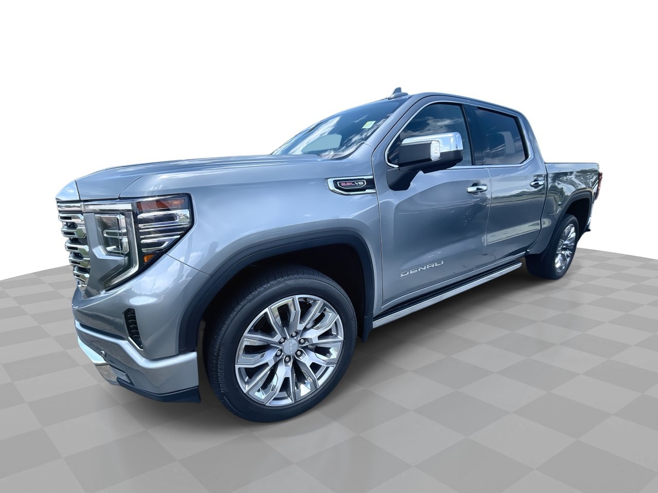 Used 2024 GMC Sierra 1500 Denali w/ Denali Reserve Package AWD/4WD image 1
