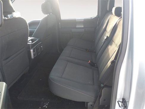 Used 2015 Ford F150 XLT w/ Equipment Group 302A Luxury image 13