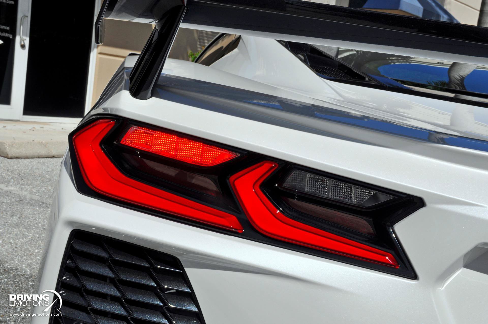 Used 2023 Chevrolet Corvette Stingray Premium Cpe w/ Z51 Performance Package RWD image 30