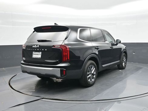 Used 2023 Kia Telluride LX image 9