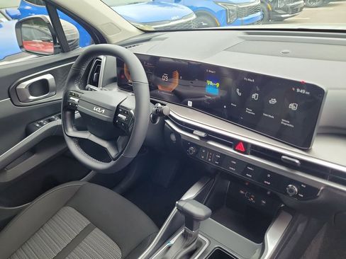 New 2026 Kia Sorento LX FWD image 8