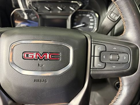 Used 2020 GMC Sierra 1500 AT4 w/ AT4 Premium Package AWD/4WD image 23