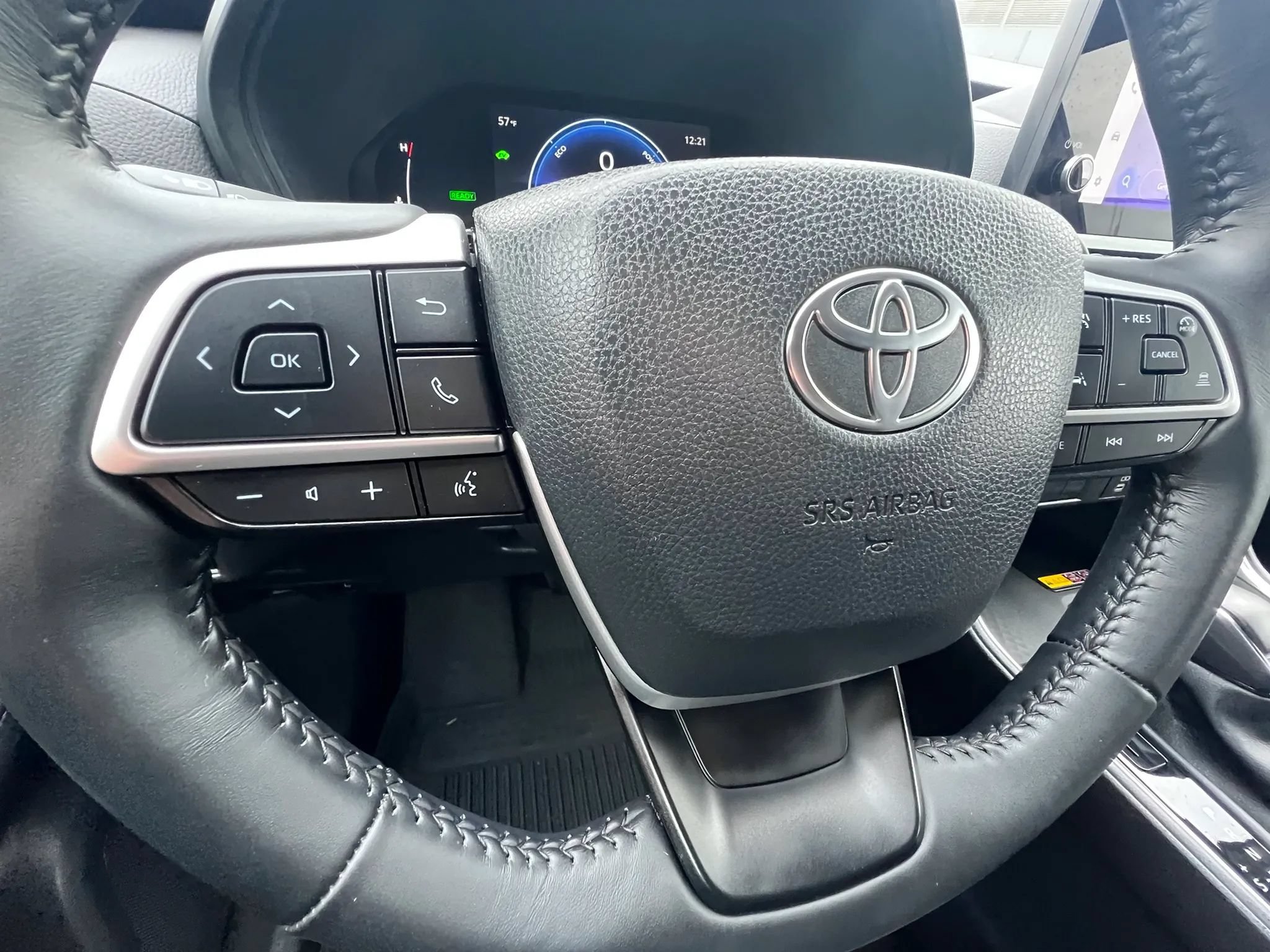 Used 2024 Toyota Grand Highlander AWD Hybrid image 32