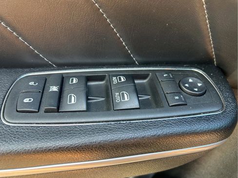 Used 2015 Dodge Charger R/T image 14