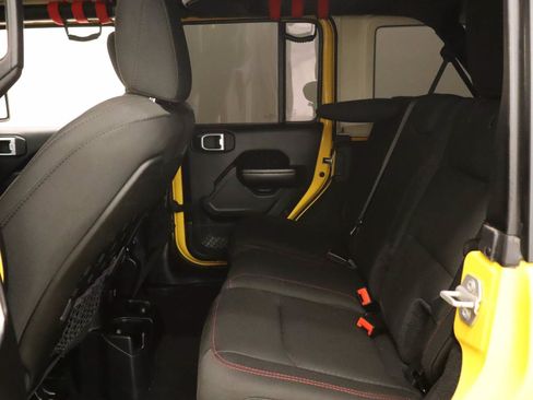 Used 2019 Jeep Wrangler Unlimited Rubicon AWD/4WD image 18