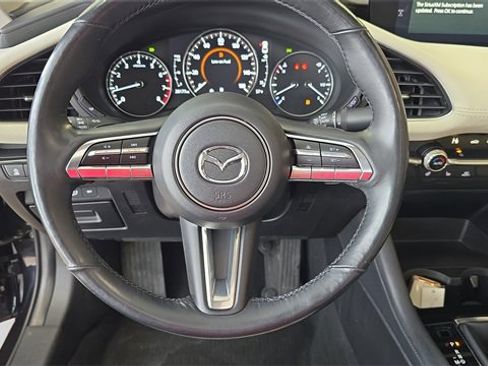 Used 2022 MAZDA MAZDA3 s image 24