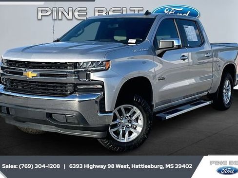 Used 2020 Chevrolet Silverado 1500 LT w/ Texas Edition image 10