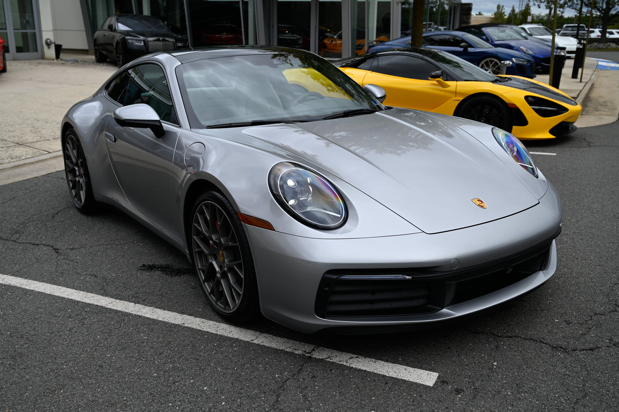 Used 2021 Porsche 911 Carrera 4S AWD/4WD image 3
