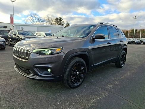 Certified 2020 Jeep Cherokee Latitude Lux w/ Quick Order Package 26H Lux image 3