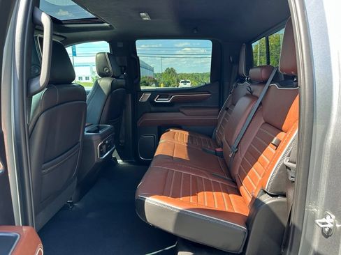 Used 2023 GMC Sierra 1500 Denali Ultimate AWD/4WD image 25
