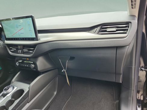 New 2025 Ford Escape PHEV image 19