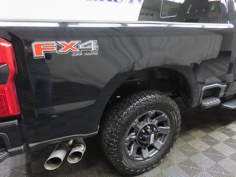 Used 2023 Ford F250 Lariat w/ Lariat Ultimate Package image 40