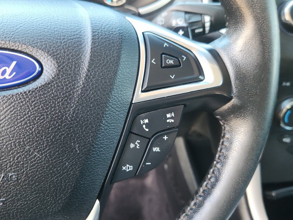 Used 2016 Ford Edge SEL AWD/4WD image 22