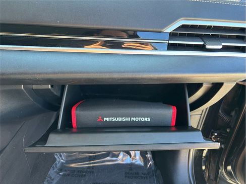 Used 2022 Mitsubishi Outlander ES image 37