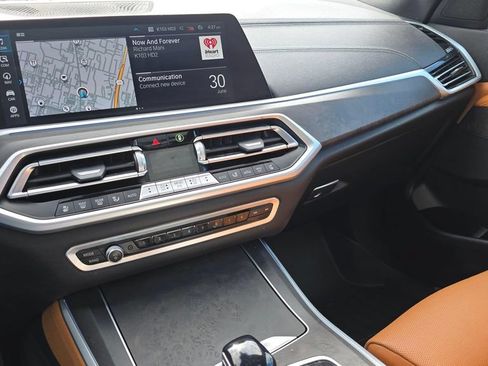 Used 2022 BMW X5 xDrive45e AWD/4WD image 35