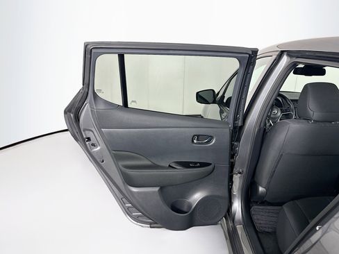 Used 2024 Nissan Leaf SV Plus image 25