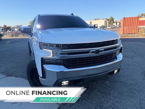 Used 2021 Chevrolet Silverado 1500 LT AWD/4WD image 2