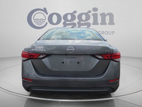 Used 2024 Nissan Sentra SV FWD image 4
