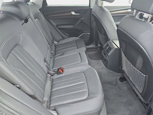 Used 2023 Audi Q5 2.0T Premium Plus w/ Premium Plus Package image 13