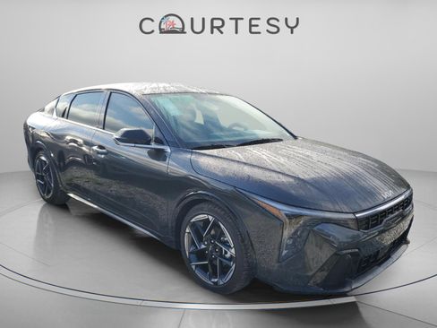 New 2026 Kia K4 GT-Line w/ GT-Line Sunroof Package FWD image 4