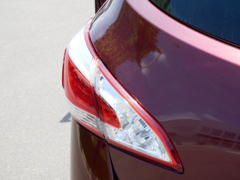Used 2012 Nissan Murano SL AWD/4WD image 17