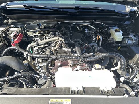 New 2025 Toyota Tacoma TRD Sport image 9