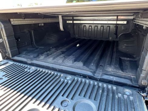 Used 2023 Nissan Frontier PRO-4X AWD/4WD image 10