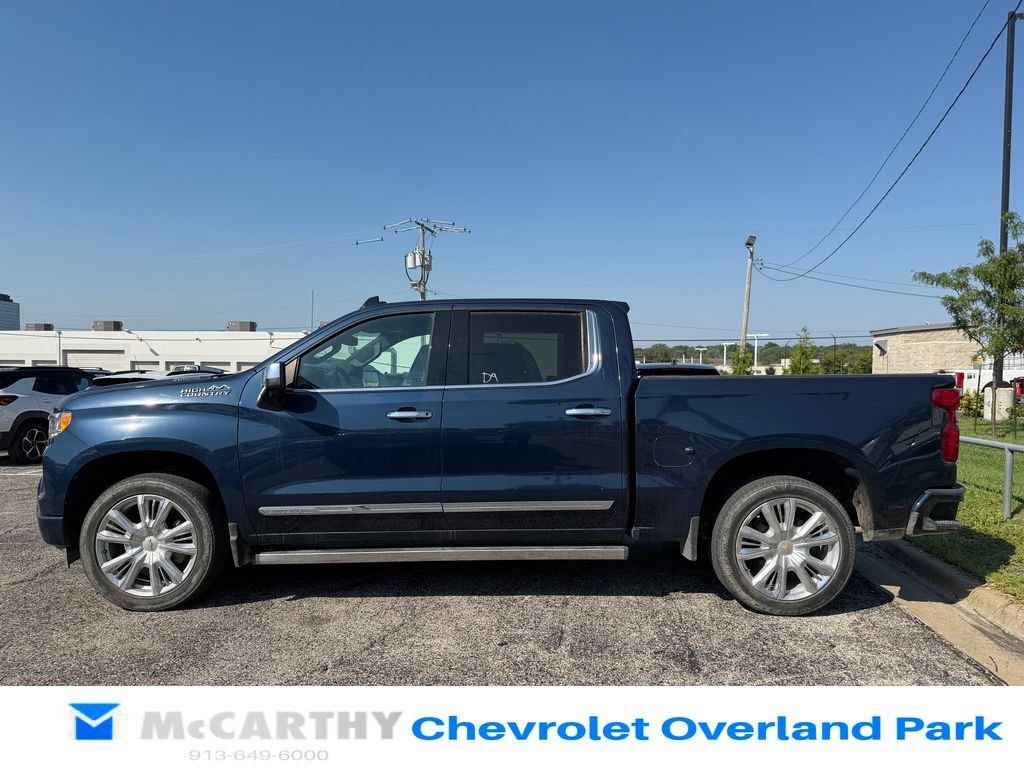 Used 2023 Chevrolet Silverado 1500 High Country w/ High Country Premium Package AWD/4WD image 6