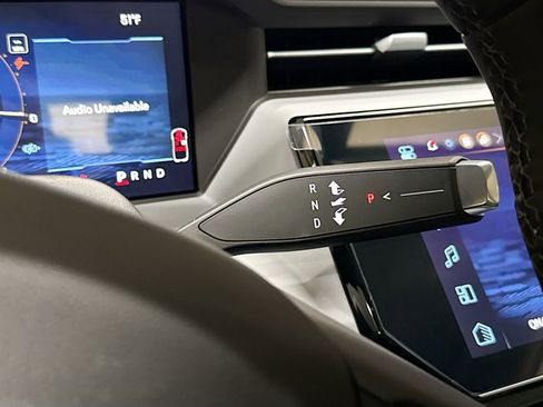 New 2027 Chevrolet Bolt LT w/ Comfort Package FWD image 21