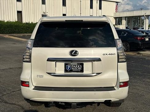 Used 2021 Lexus GX 460 Premium w/ Premium Package AWD/4WD image 10