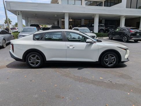 Used 2025 Kia K4 FWD image 5